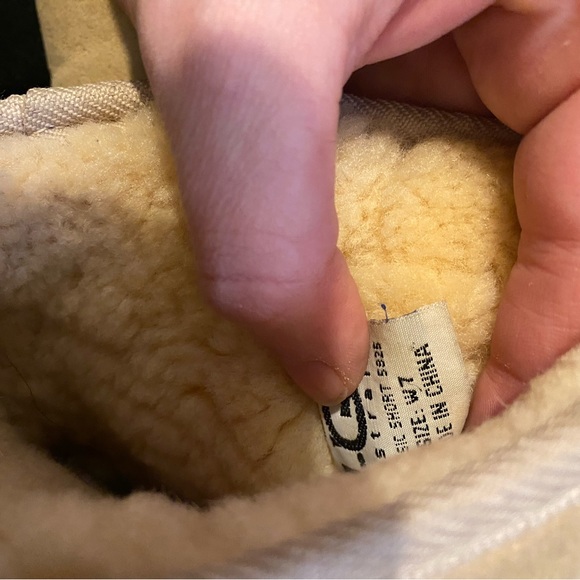 Women’s size 7 Uggs ugg boots black & tan - Picture 4 of 5